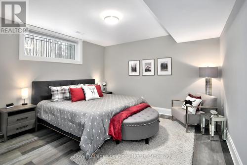 107 Hoggard Court, Blue Mountains (Thornbury), ON - Indoor Photo Showing Bedroom