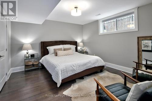 107 Hoggard Court, Blue Mountains (Thornbury), ON - Indoor Photo Showing Bedroom