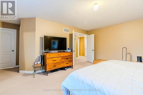 2405 Tesla Crescent, Oakville, ON - Indoor Photo Showing Bedroom