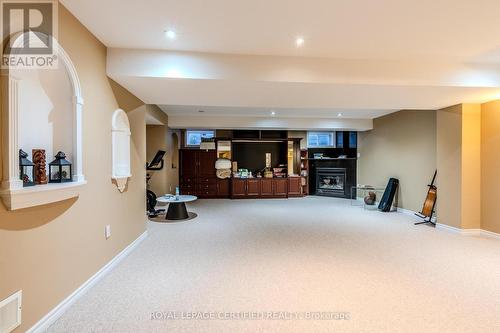 2405 Tesla Crescent, Oakville, ON - Indoor