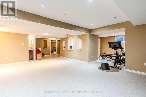 2405 Tesla Crescent, Oakville, ON - Indoor