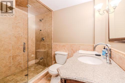 2405 Tesla Crescent, Oakville, ON - Indoor Photo Showing Bathroom