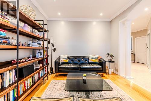 2405 Tesla Crescent, Oakville, ON - Indoor Photo Showing Other Room