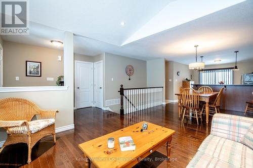 7 Sheppard Drive, Tay (Victoria Harbour), ON - Indoor Photo Showing Living Room