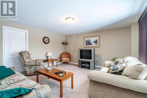 7 Sheppard Drive, Tay (Victoria Harbour), ON - Indoor Photo Showing Living Room