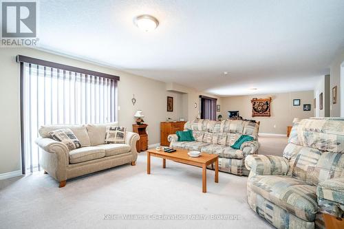 7 Sheppard Drive, Tay (Victoria Harbour), ON - Indoor Photo Showing Living Room