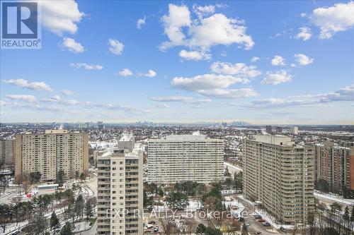 2003 - 30 Elm Drive W, Mississauga, ON - Outdoor With View