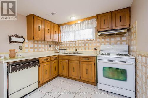 88 Plunkett Road, Toronto, ON - Indoor Photo Showing Kitchen With Double Sink