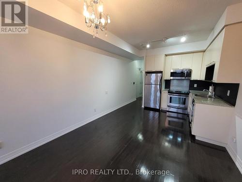 2101 - 25 Carlton Street, Toronto, ON - Indoor Photo Showing Kitchen