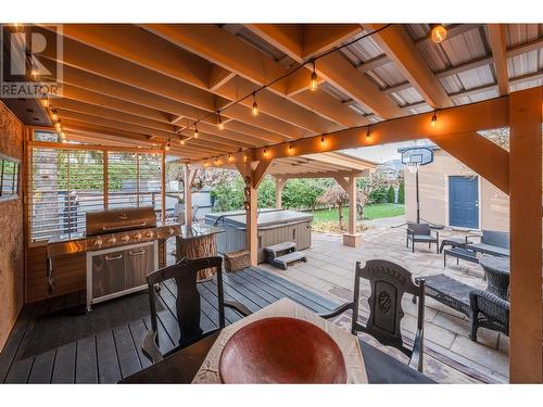 1618 Duncan Ave E Avenue, Penticton, BC -  With Deck Patio Veranda With Exterior