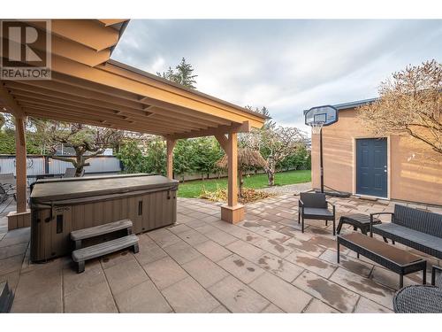 1618 Duncan Ave E Avenue, Penticton, BC - Outdoor With Deck Patio Veranda With Exterior