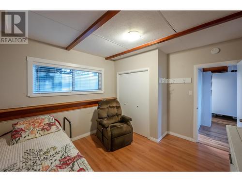 1618 Duncan Ave E Avenue, Penticton, BC - Indoor Photo Showing Bedroom