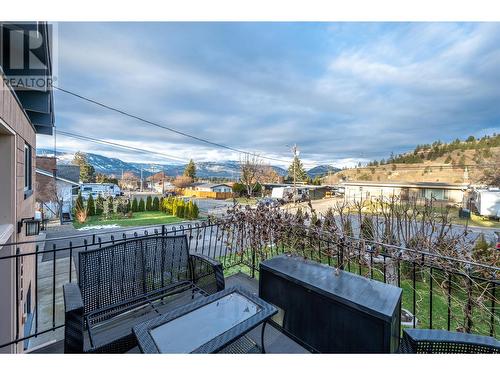 1618 Duncan Ave E Avenue, Penticton, BC - Outdoor