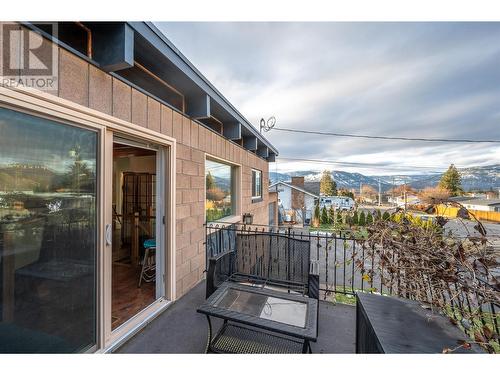 1618 Duncan Ave E Avenue, Penticton, BC - Outdoor