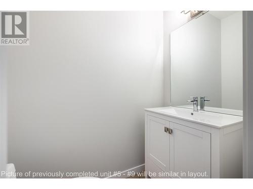 595 Vineyard Way N Unit# 9, Vernon, BC -  Photo Showing Bathroom