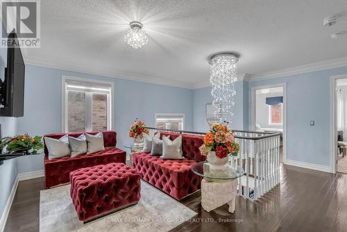 2368 Dobbinton Street, Oshawa, ON - Indoor Photo Showing Living Room