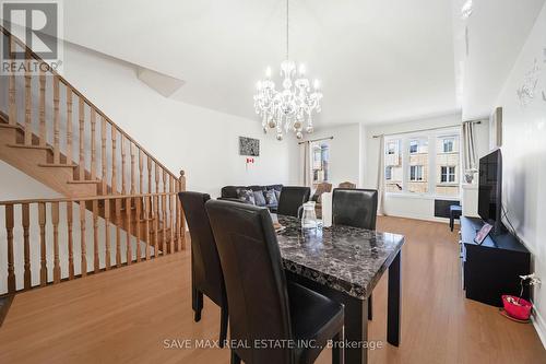 11 Cedar Lake Crescent, Brampton, ON - Indoor Photo Showing Dining Room