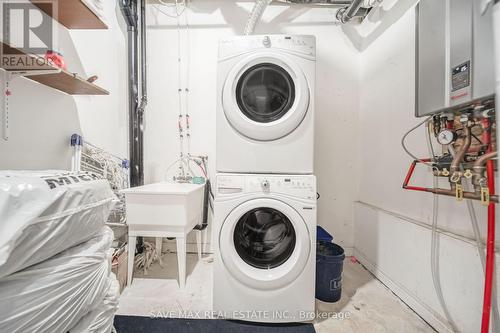 11 Cedar Lake Crescent, Brampton, ON - Indoor Photo Showing Laundry Room