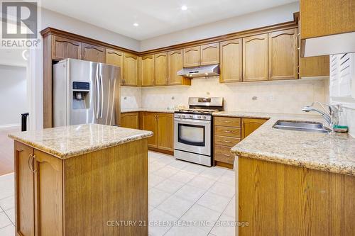 32 Riverglen Street, Brampton, ON - Indoor Photo Showing Kitchen With Double Sink