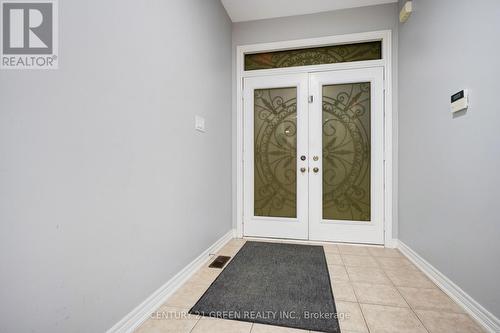 32 Riverglen Street, Brampton, ON - Indoor Photo Showing Other Room