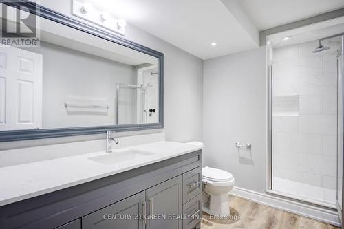 32 Riverglen Street, Brampton, ON - Indoor Photo Showing Bathroom