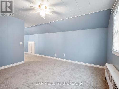 2 Alice Street, St. Catharines (452 - Haig), ON - Indoor Photo Showing Other Room