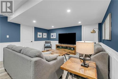 Living room featuring light hardwood / wood-style flooring - 46 Halliday Drive Drive, Tavistock, ON - Indoor