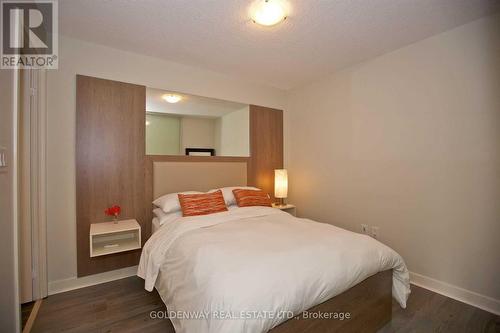 721 - 4K Spadina Avenue, Toronto, ON - Indoor Photo Showing Bedroom