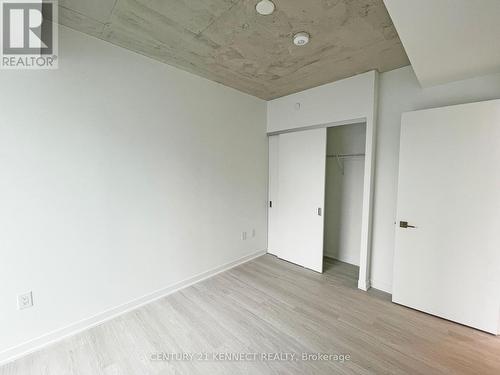 1310 - 195 Mccaul Street, Toronto, ON - Indoor Photo Showing Other Room