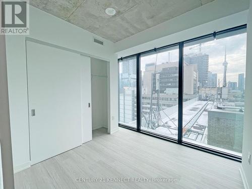 1310 - 195 Mccaul Street, Toronto, ON - Indoor Photo Showing Other Room