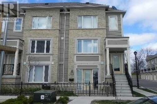 149 - 60 Fairwood Circle, Brampton, ON - Outdoor With Facade