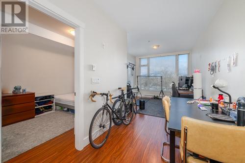 1350 Kingsway, Vancouver, BC - Indoor