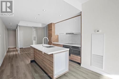 2408 - 488 University Avenue, Toronto, ON - Indoor Photo Showing Kitchen