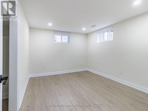 47 Alderney Avenue, Hamilton, ON - Indoor Photo Showing Other Room