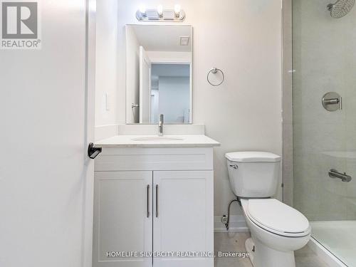 47 Alderney Avenue, Hamilton, ON - Indoor Photo Showing Bathroom