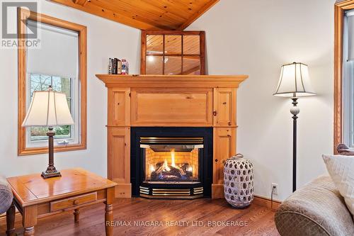 Main - 88 Tennessee Avenue, Port Colborne (878 - Sugarloaf), ON - Indoor Photo Showing Living Room With Fireplace