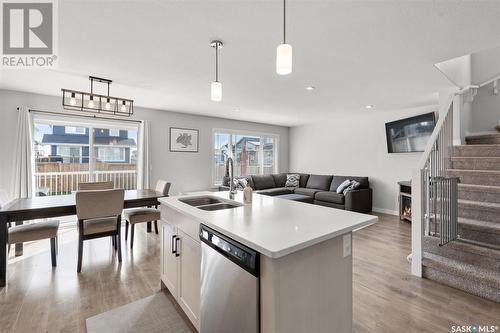 202 Stilling Union, Saskatoon, SK - Indoor Photo Showing Kitchen With Double Sink