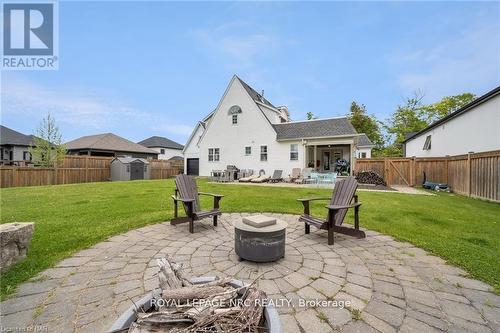 2 Hilda Street, Welland (767 - N. Welland), ON - Outdoor With Deck Patio Veranda With Backyard