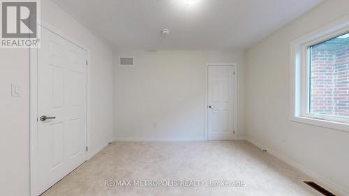 135 Flood Avenue, Clarington, ON - Indoor Photo Showing Other Room