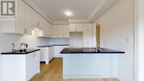 135 Flood Avenue, Clarington, ON - Indoor Photo Showing Kitchen