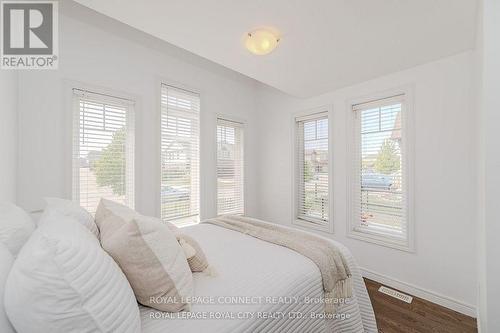 205 Eden Oak Trail, Kitchener, ON - Indoor Photo Showing Bedroom