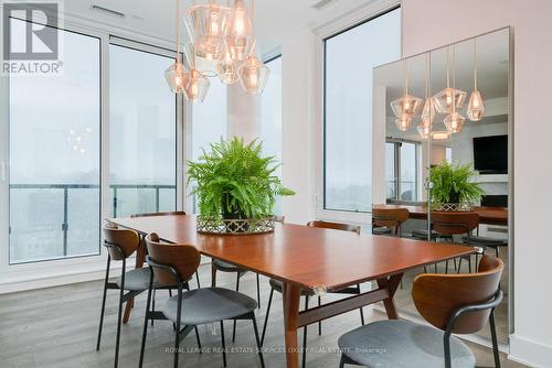 1002 - 128 Pears Avenue, Toronto, ON - Indoor Photo Showing Dining Room