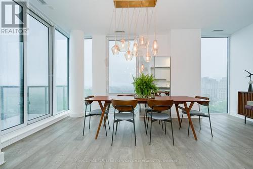 1002 - 128 Pears Avenue, Toronto, ON - Indoor Photo Showing Dining Room