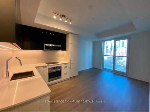 1109-308 Jarvis St, Toronto, ON - Indoor Photo Showing Kitchen