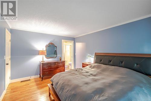 1158 Kathleen Dr, Duncan, BC - Indoor Photo Showing Bedroom