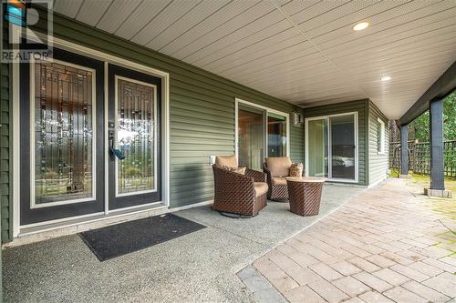 1158 Kathleen Dr, Duncan, BC - Outdoor With Deck Patio Veranda With Exterior