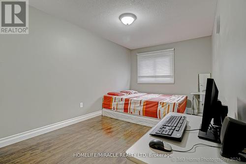 70 - 70 Mccallum Court, Brampton, ON - Indoor Photo Showing Bedroom