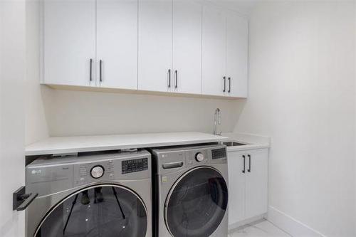 11693 95A Avenue, Delta, BC - Indoor Photo Showing Laundry Room