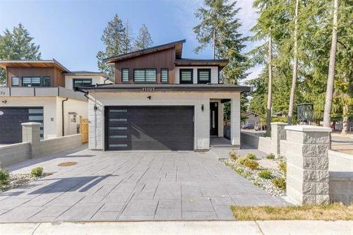 11693 95A Avenue, Delta, BC - Outdoor With Facade