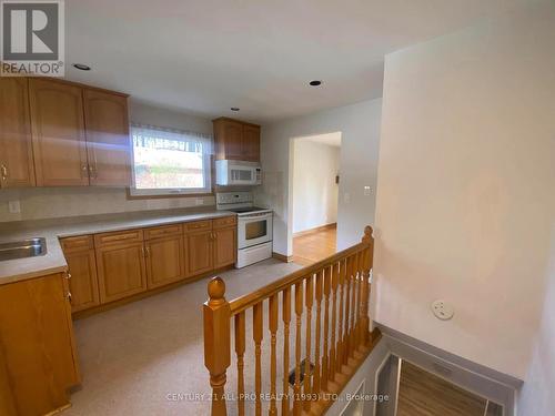 224 Nickerson Drive, Cobourg, ON - Indoor Photo Showing Kitchen With Double Sink